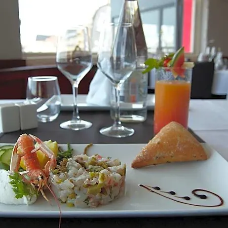 La Terrasse 3*