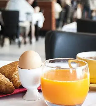 Hotel La Terrasse 3*